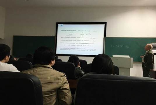 http://math.csu.edu.cn/images/16/04/24/10rgxw72jr/kptr_image001.jpg